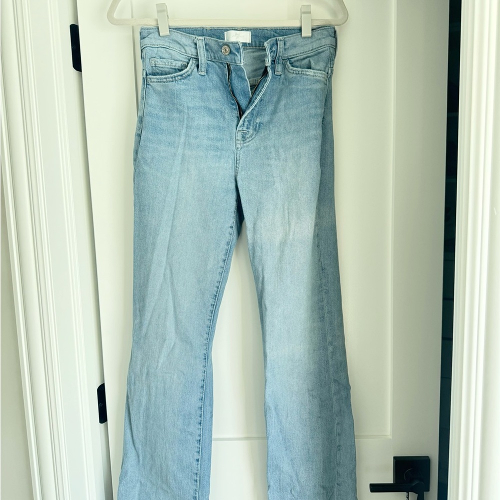 7 For all Mankind “Easy Boot” Size 26 light jeans